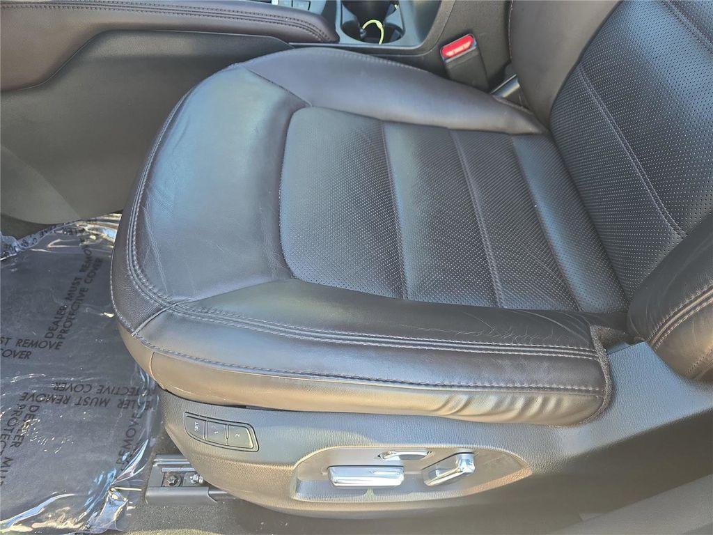 used 2022 Mazda CX-5 car, priced at $24,998