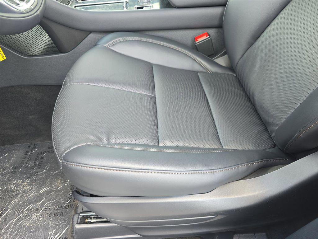 new 2025 Lincoln Aviator car, priced at $59,554