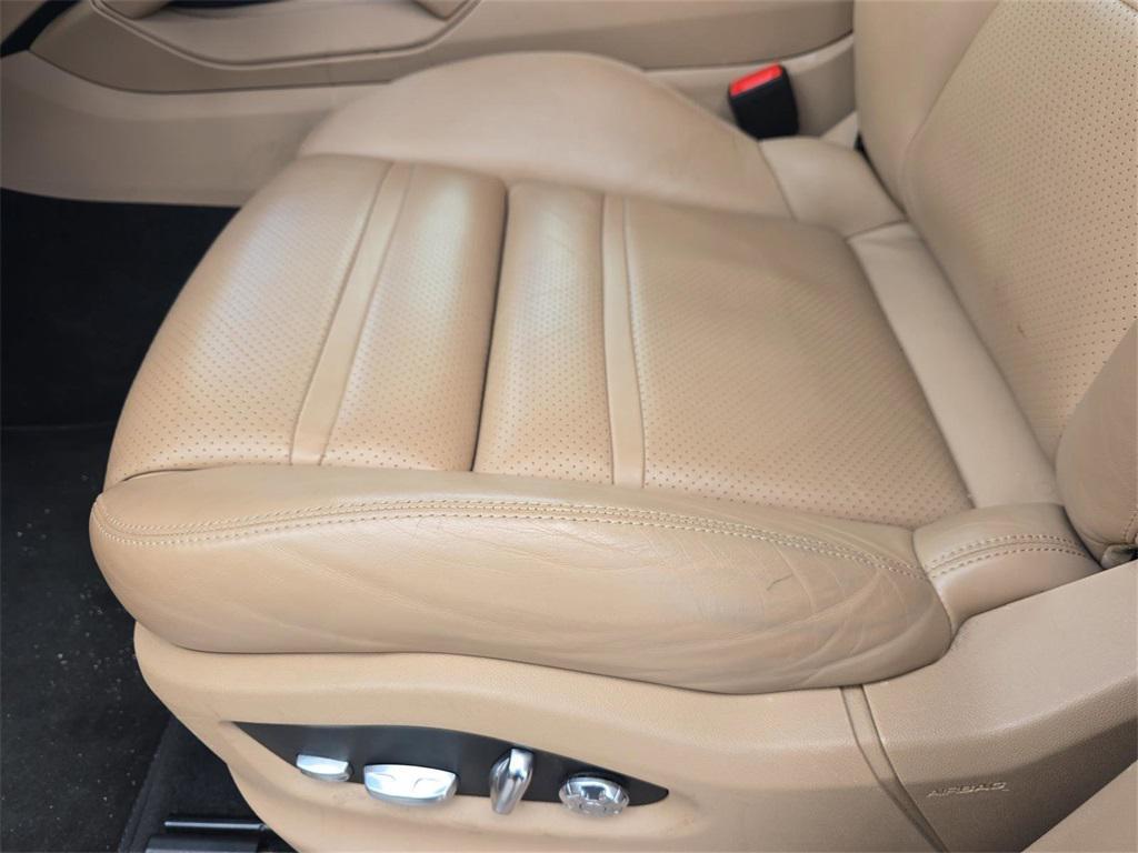 used 2021 Porsche Cayenne car, priced at $49,978