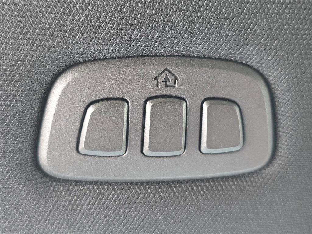 new 2025 Lincoln Corsair car, priced at $62,098