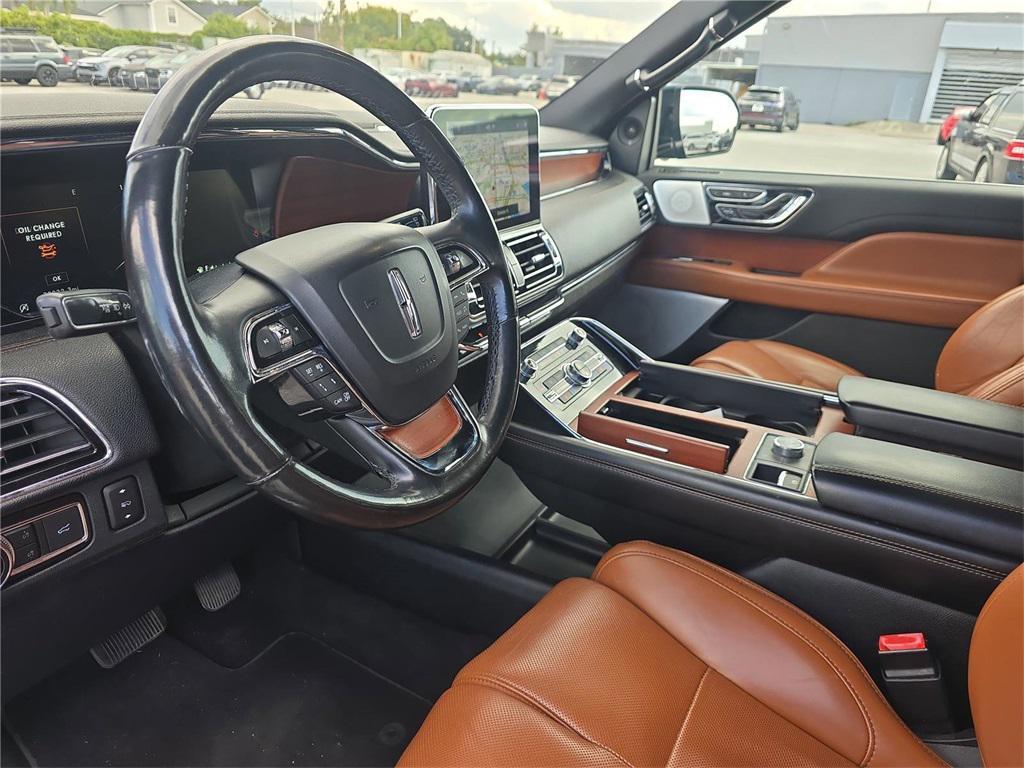 used 2020 Lincoln Navigator car, priced at $40,385