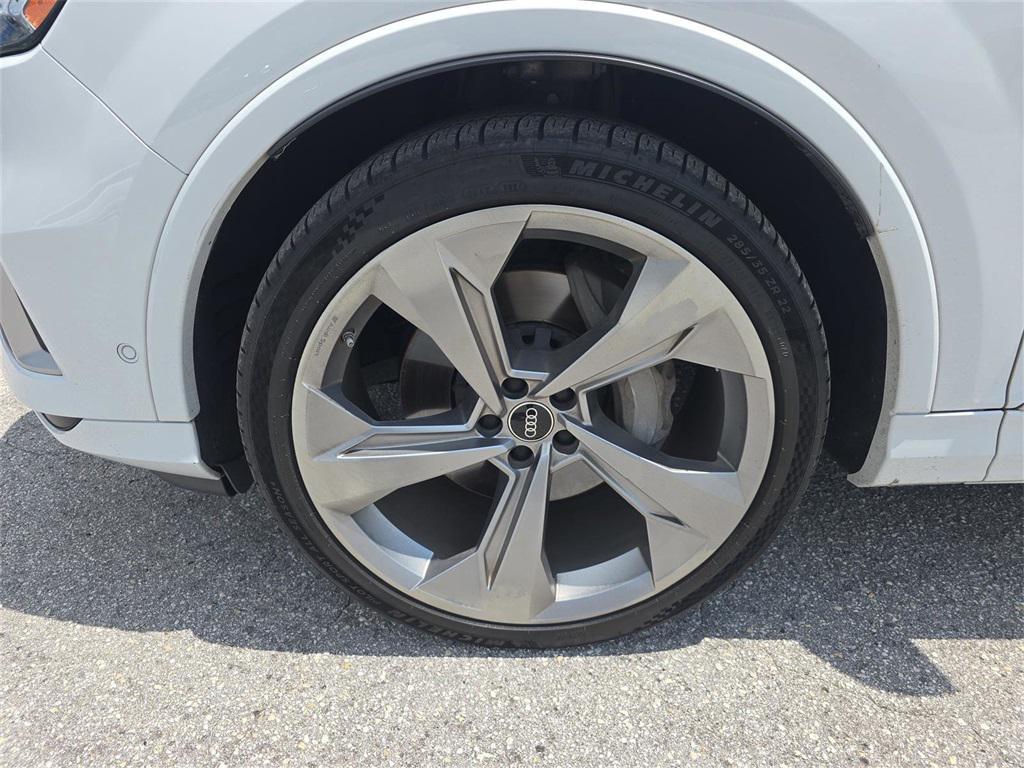 used 2022 Audi Q7 car, priced at $33,738