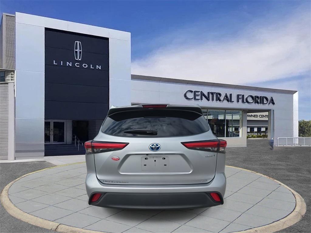 used 2021 Toyota Highlander Hybrid car, priced at $30,365