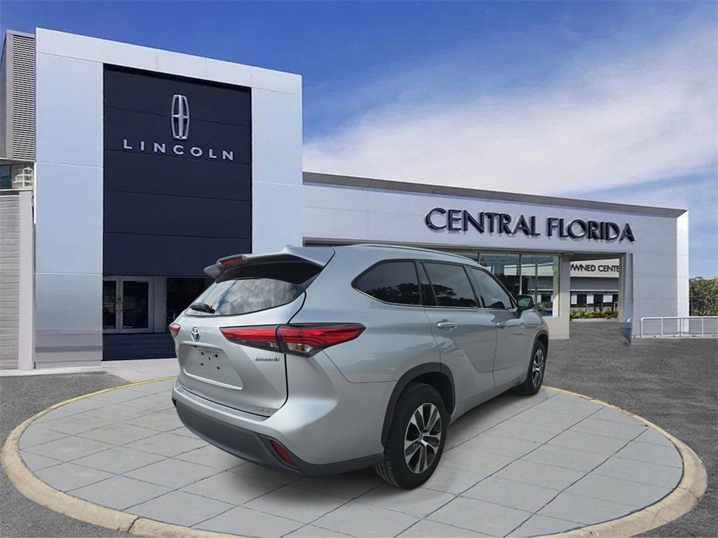used 2021 Toyota Highlander Hybrid car, priced at $30,365