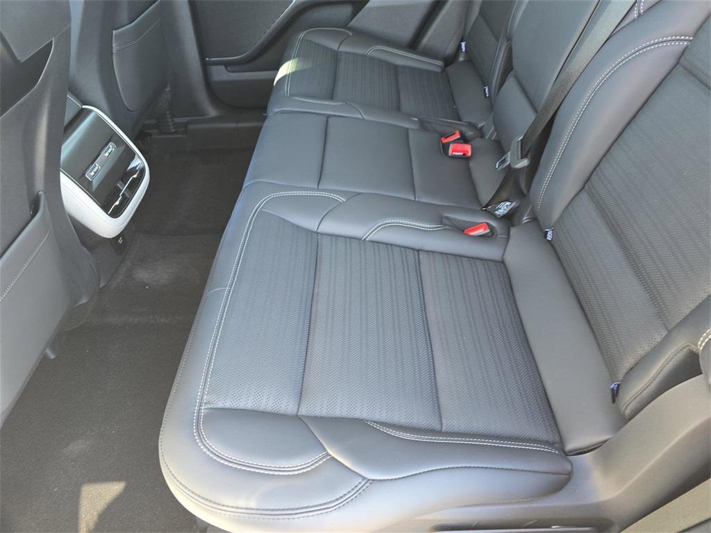 new 2025 Lincoln Nautilus car, priced at $60,677