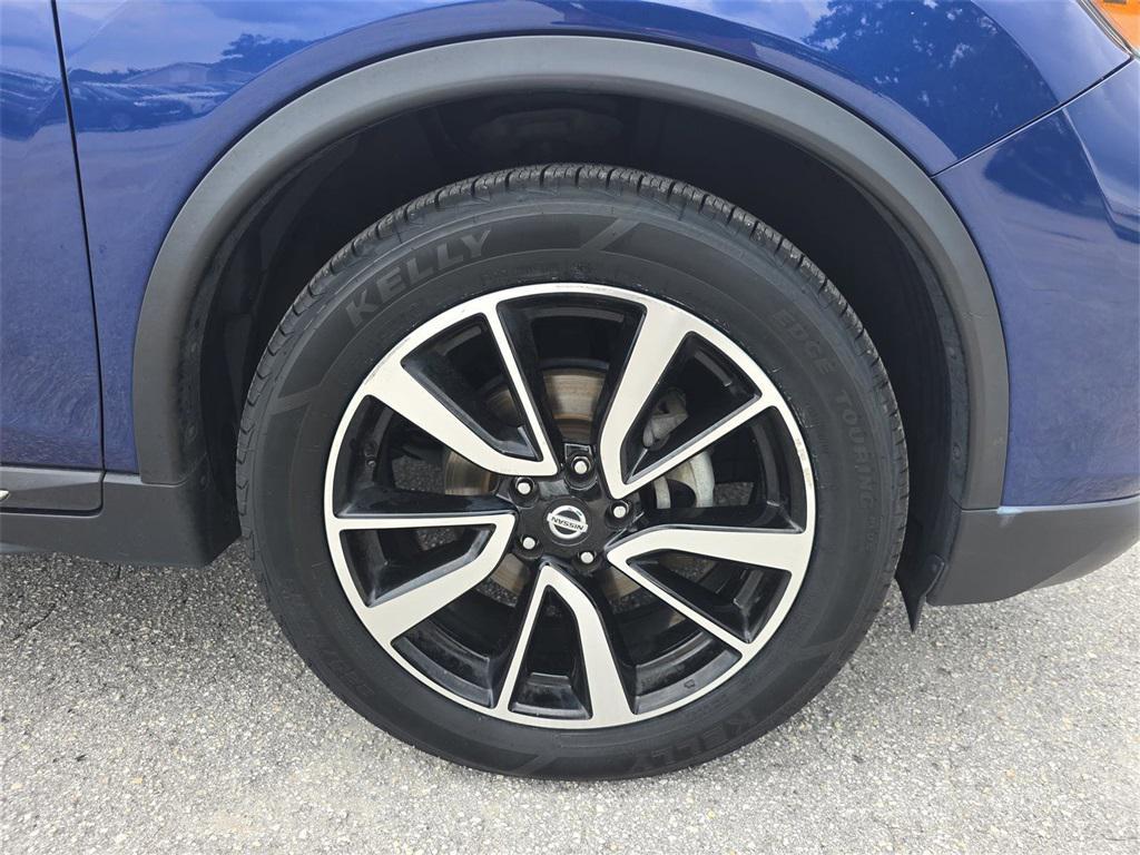 used 2020 Nissan Rogue car, priced at $14,965