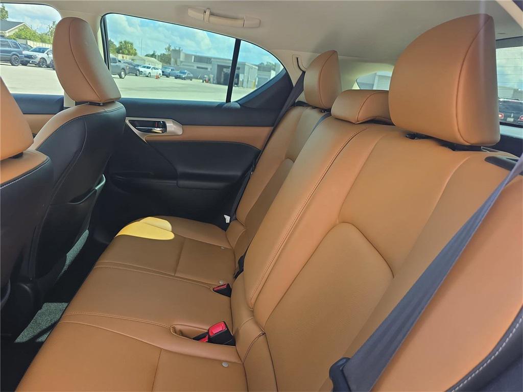 used 2015 Lexus CT 200h car, priced at $15,522