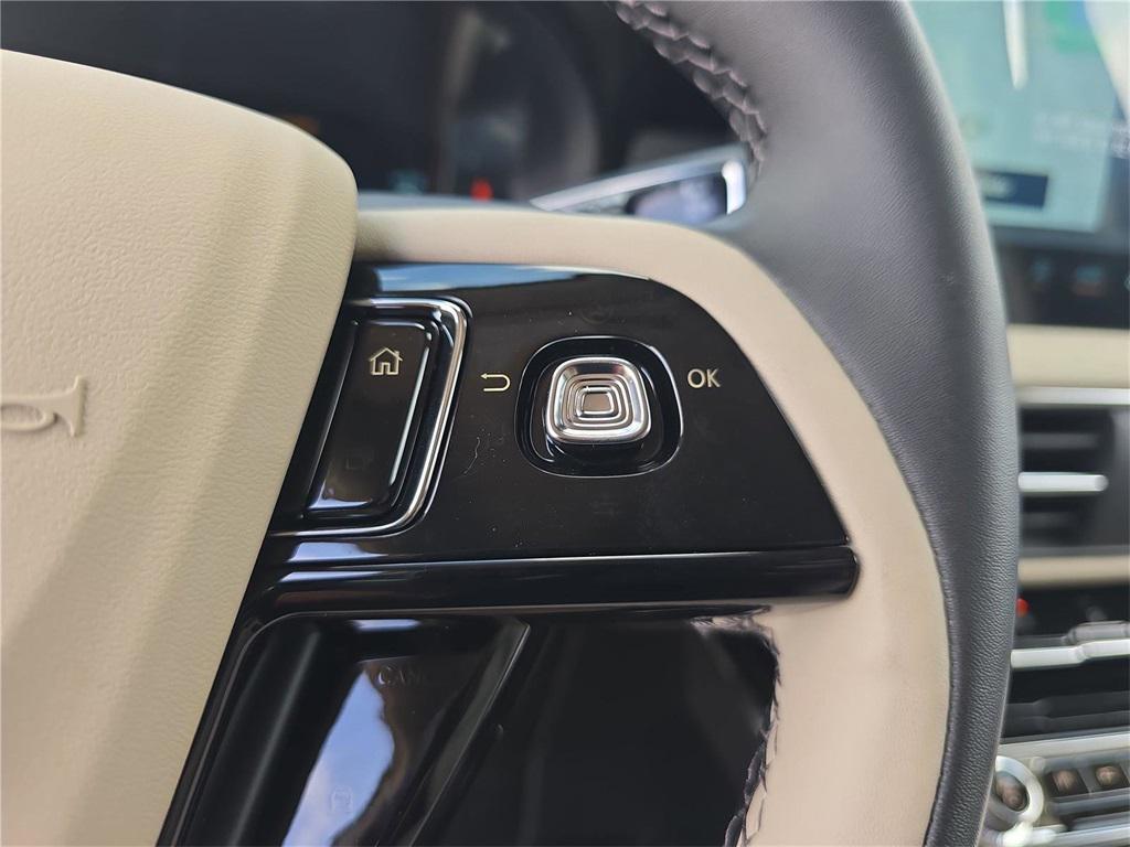 new 2025 Lincoln Corsair car, priced at $39,581