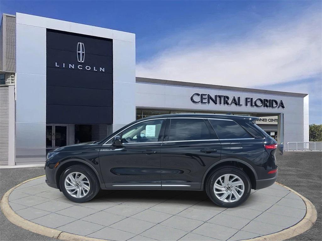 new 2025 Lincoln Corsair car, priced at $39,581
