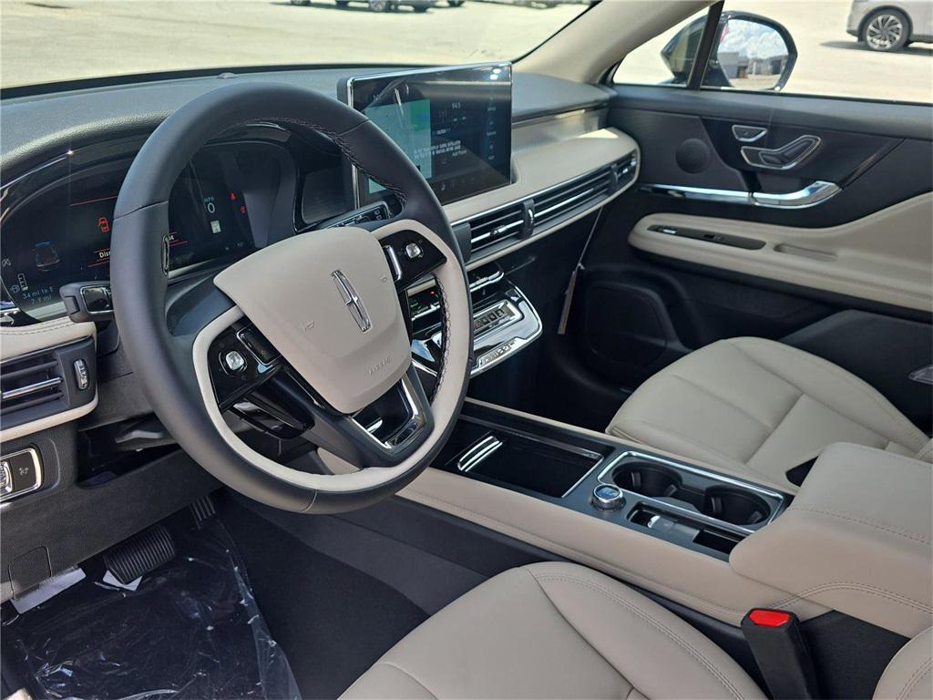 new 2025 Lincoln Corsair car, priced at $39,581