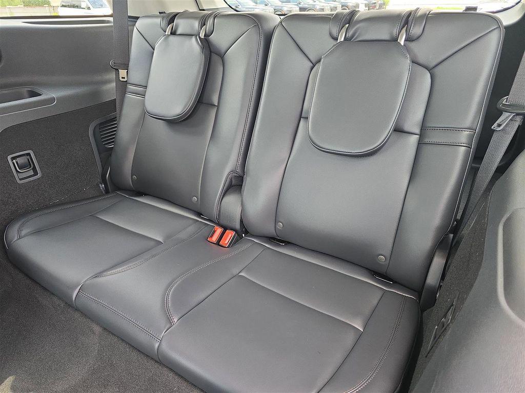 new 2025 Lincoln Aviator car, priced at $59,554