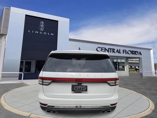 new 2025 Lincoln Aviator car, priced at $61,177