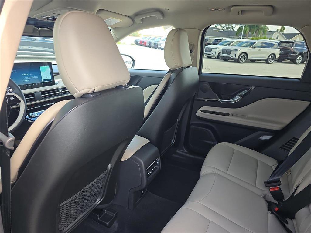 new 2025 Lincoln Corsair car, priced at $39,725