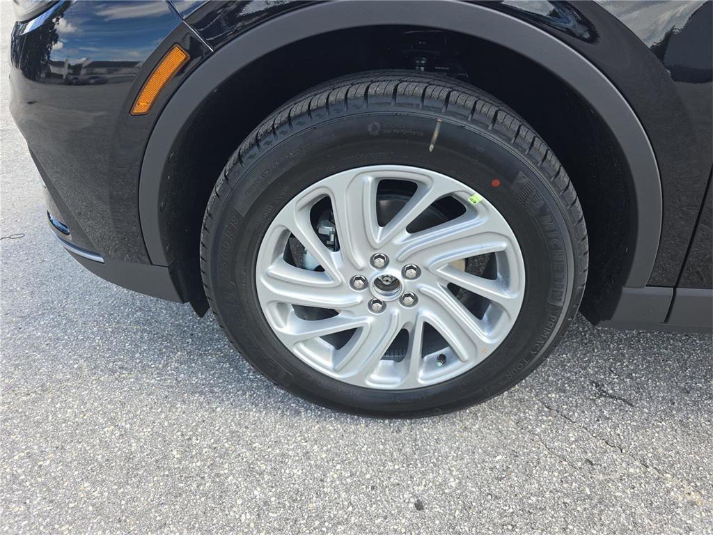 new 2025 Lincoln Corsair car, priced at $39,725
