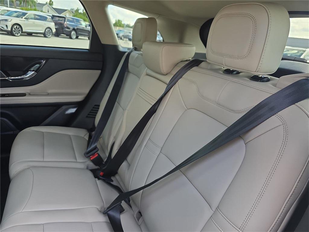 new 2025 Lincoln Corsair car, priced at $39,725