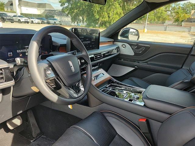 new 2025 Lincoln Aviator car, priced at $90,130