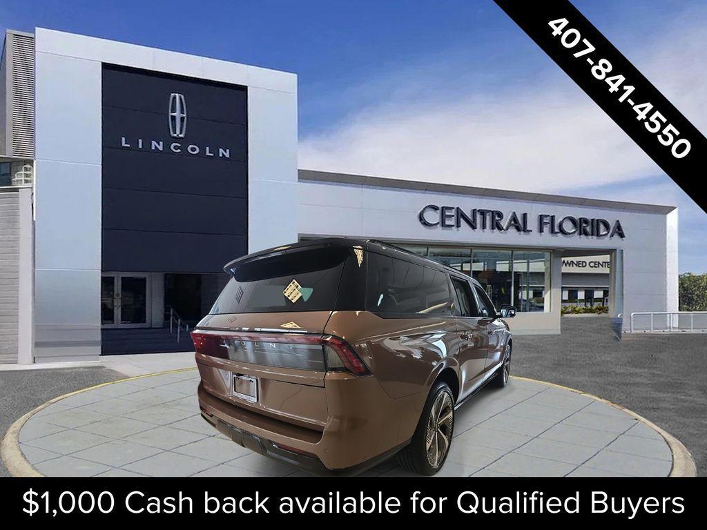 new 2025 Lincoln Navigator car, priced at $135,550