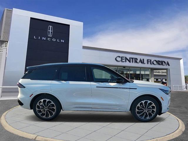 new 2024 Lincoln Nautilus car, priced at $63,072