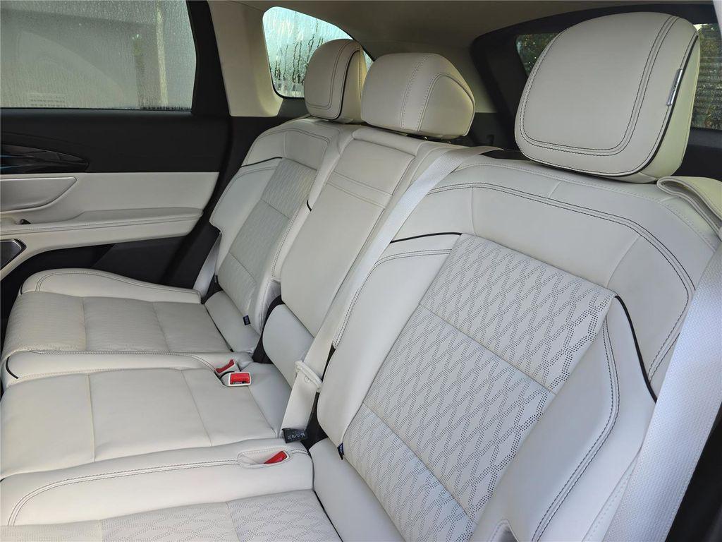 new 2024 Lincoln Nautilus car, priced at $66,145