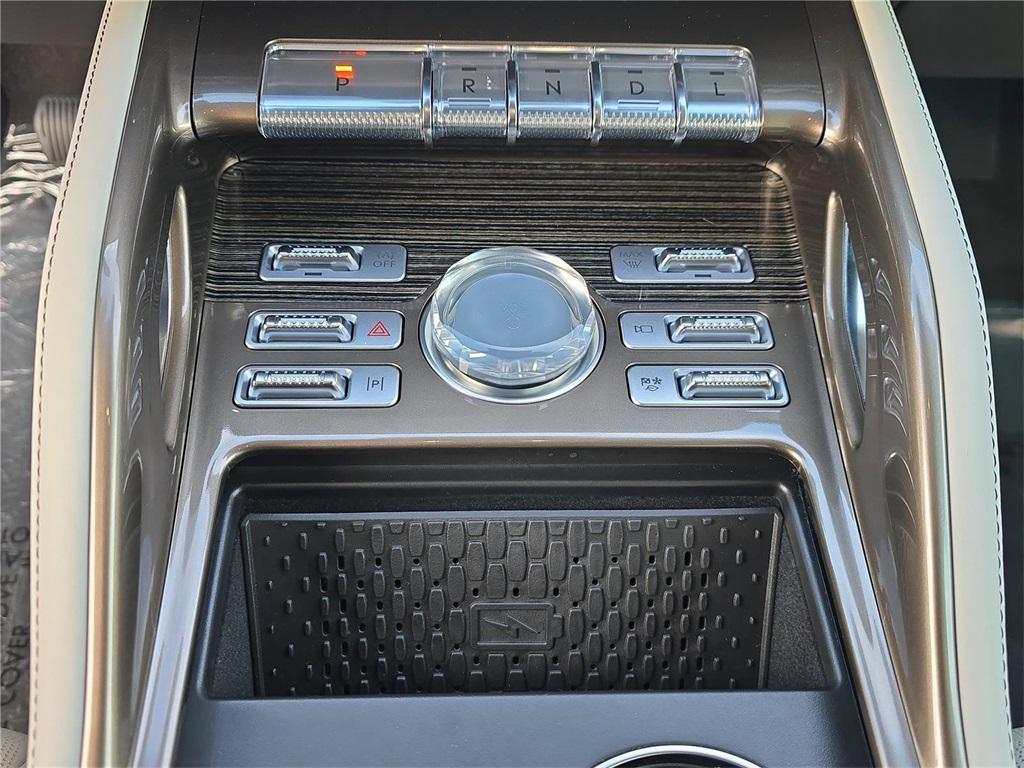 new 2024 Lincoln Nautilus car, priced at $62,145
