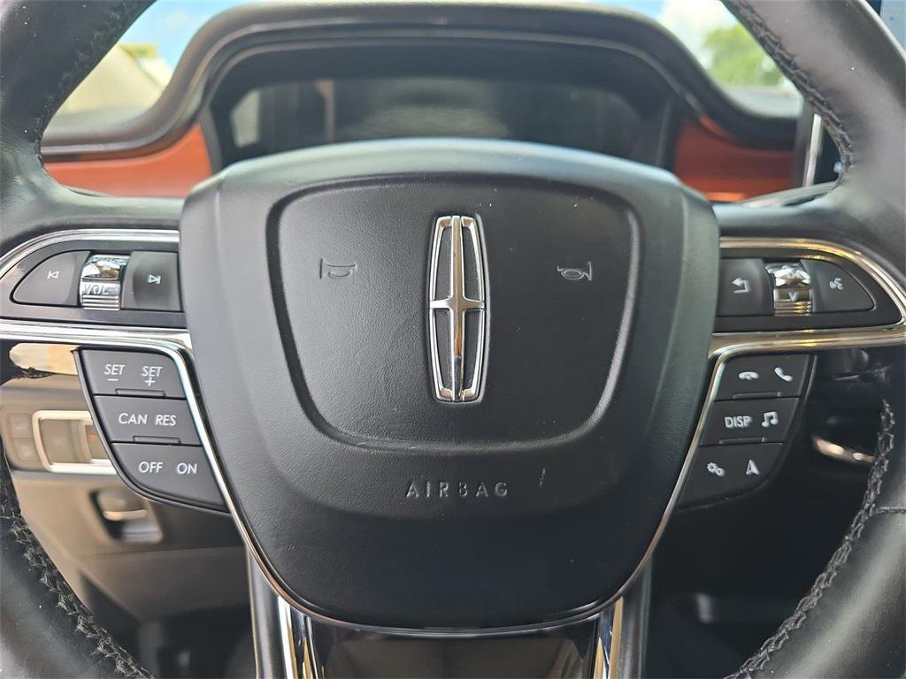 used 2021 Lincoln Nautilus car, priced at $23,430
