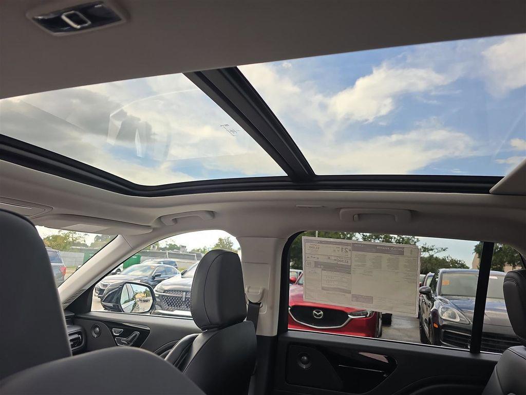 new 2025 Lincoln Aviator car, priced at $59,410