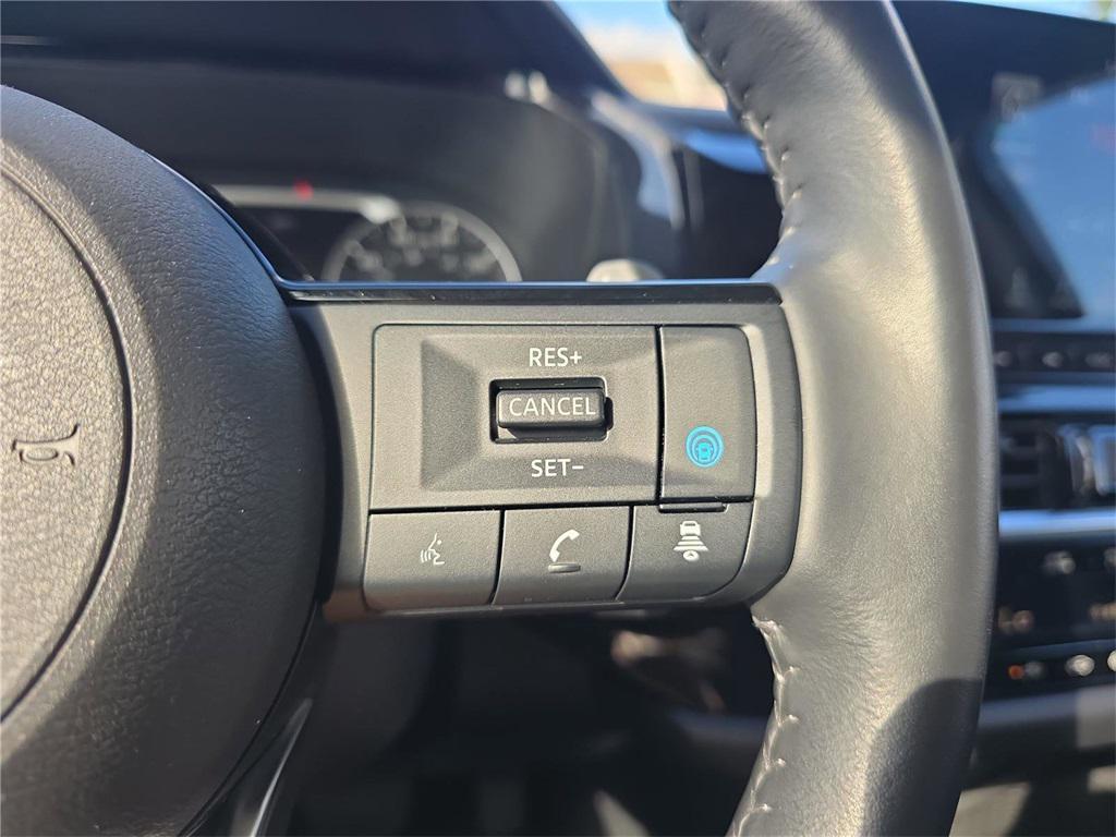 used 2024 Nissan Pathfinder car, priced at $32,998