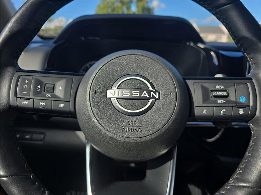used 2024 Nissan Pathfinder car, priced at $32,998