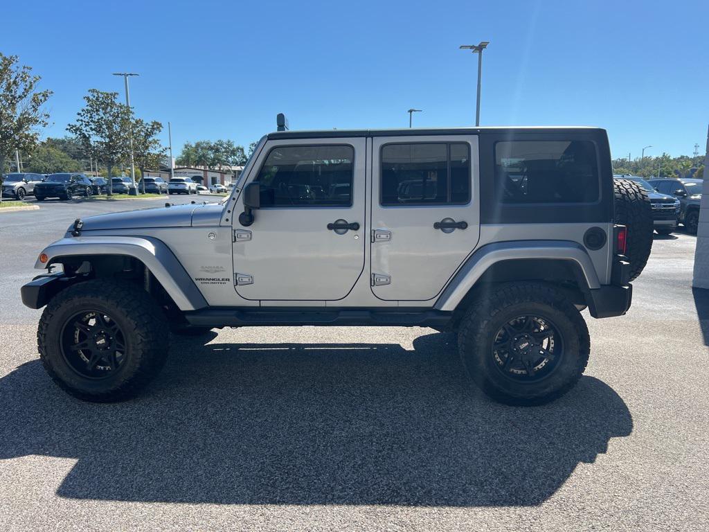 used 2015 Jeep Wrangler Unlimited car, priced at $20,799
