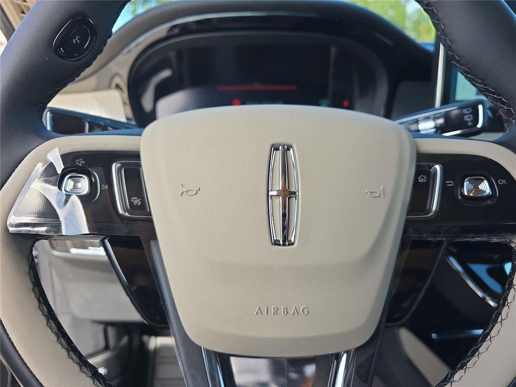 new 2025 Lincoln Corsair car, priced at $34,756
