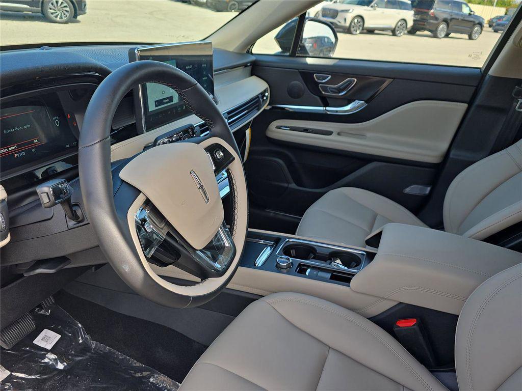 new 2025 Lincoln Corsair car, priced at $34,756