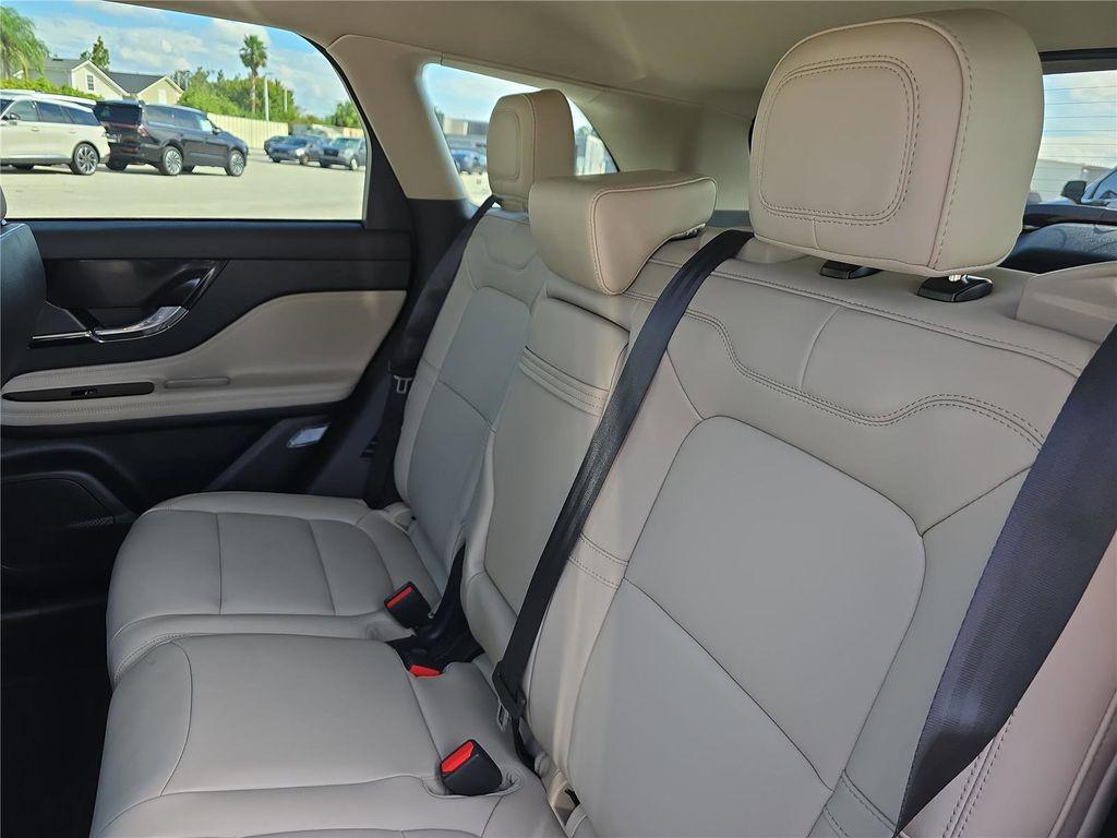 new 2025 Lincoln Corsair car, priced at $34,756