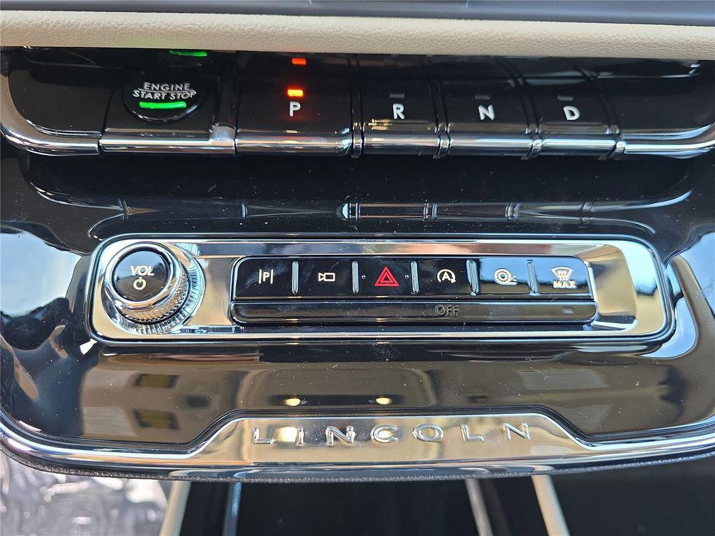 new 2025 Lincoln Corsair car, priced at $34,756