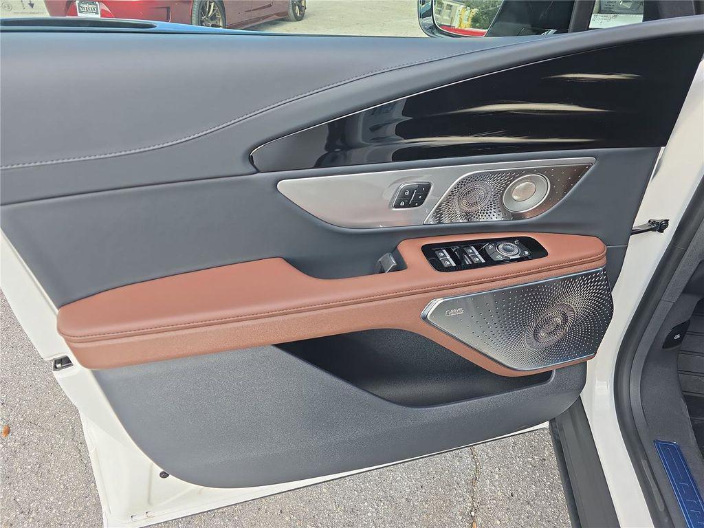 new 2026 Lincoln Nautilus car, priced at $73,295