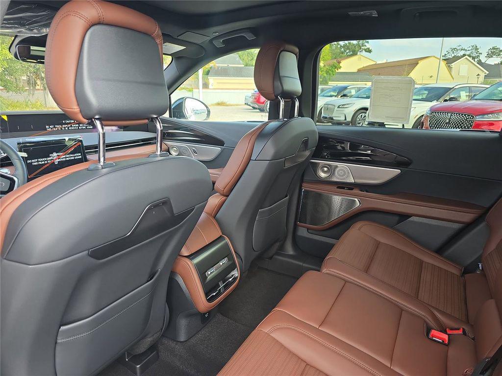 new 2026 Lincoln Nautilus car, priced at $73,295