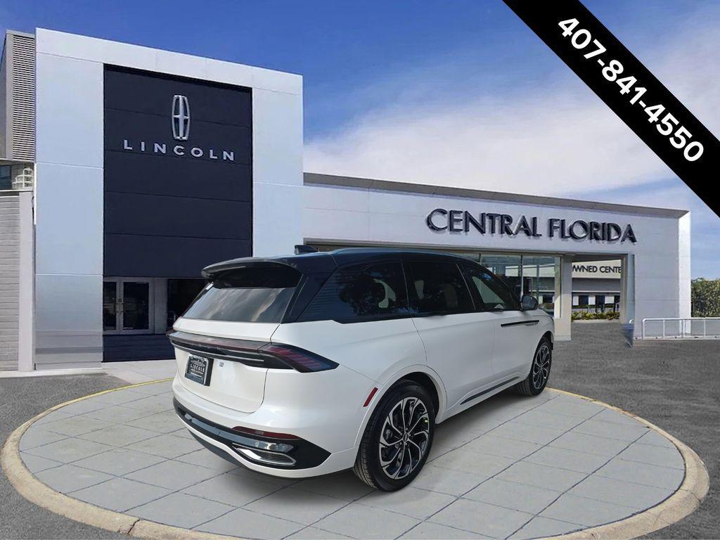 new 2026 Lincoln Nautilus car, priced at $73,295