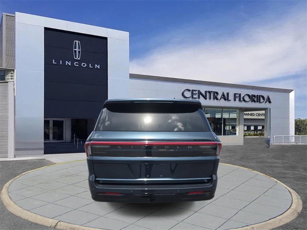 new 2025 Lincoln Navigator car, priced at $106,855