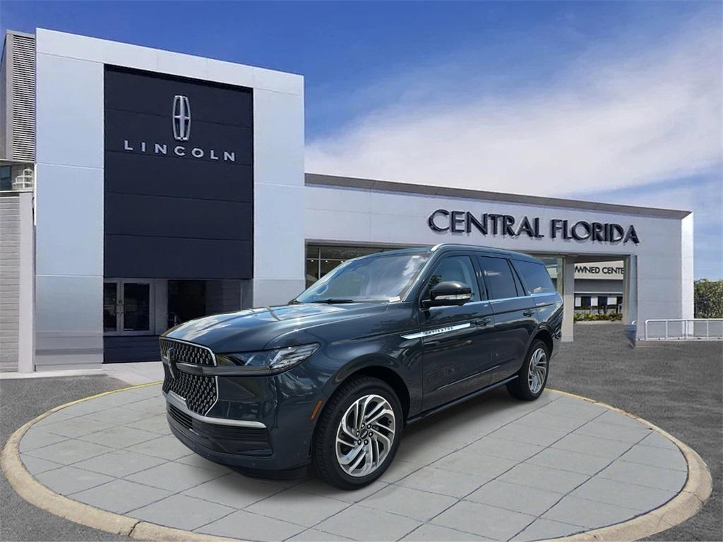 new 2025 Lincoln Navigator car, priced at $106,855