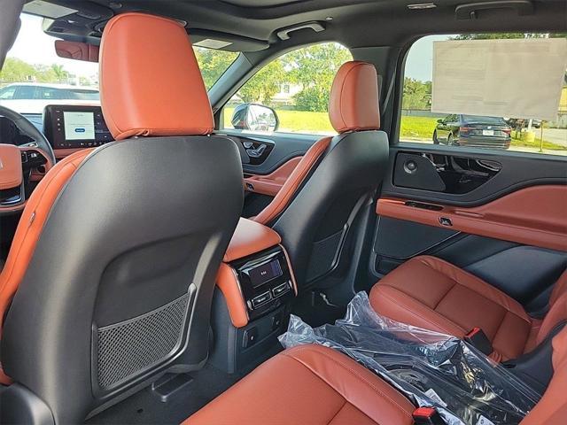 new 2025 Lincoln Aviator car, priced at $71,124