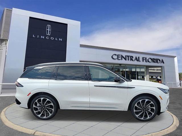 new 2024 Lincoln Nautilus car, priced at $75,095