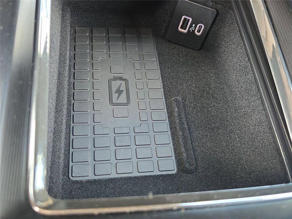 new 2025 Lincoln Corsair car, priced at $38,037