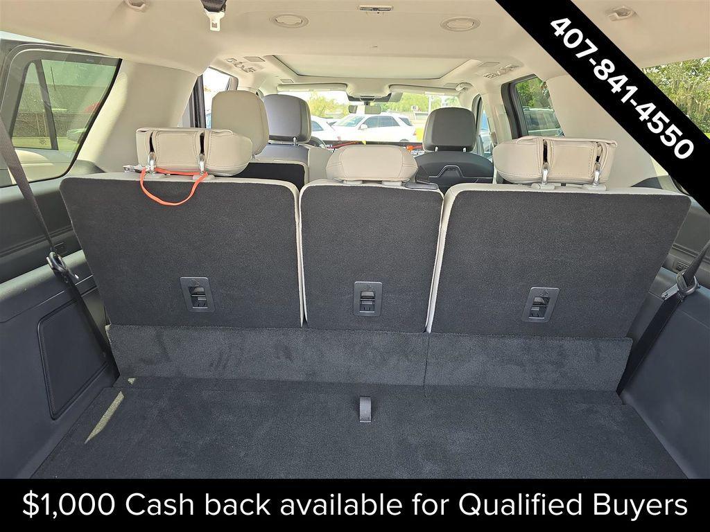 new 2025 Lincoln Navigator car, priced at $99,973