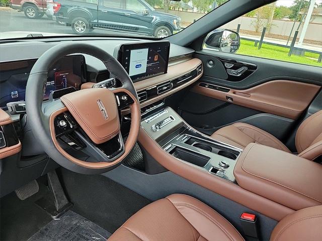 new 2025 Lincoln Aviator car, priced at $71,026