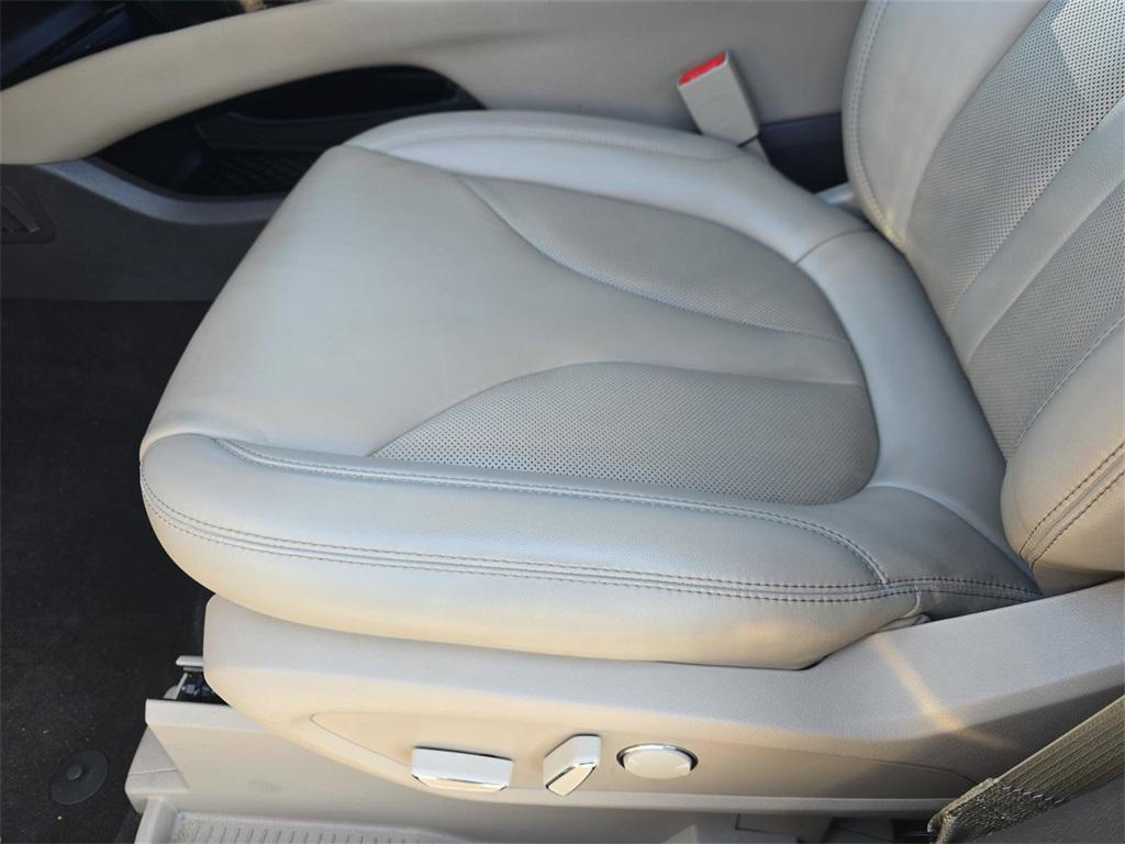 used 2021 Lincoln Nautilus car, priced at $24,891