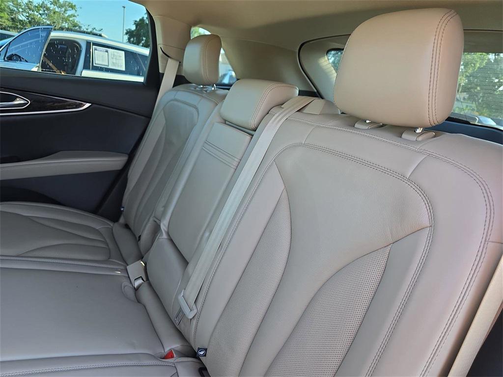 used 2021 Lincoln Nautilus car, priced at $24,891