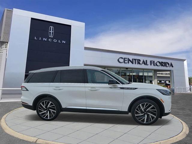 new 2025 Lincoln Aviator car, priced at $77,712