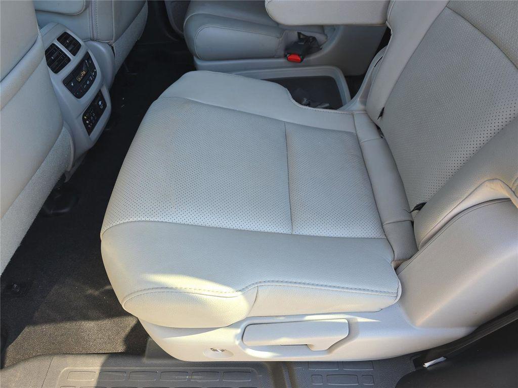 used 2016 Honda Pilot car, priced at $18,198