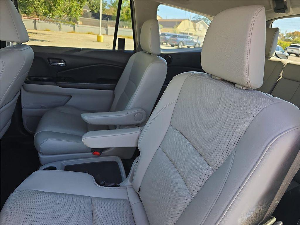 used 2016 Honda Pilot car, priced at $18,198