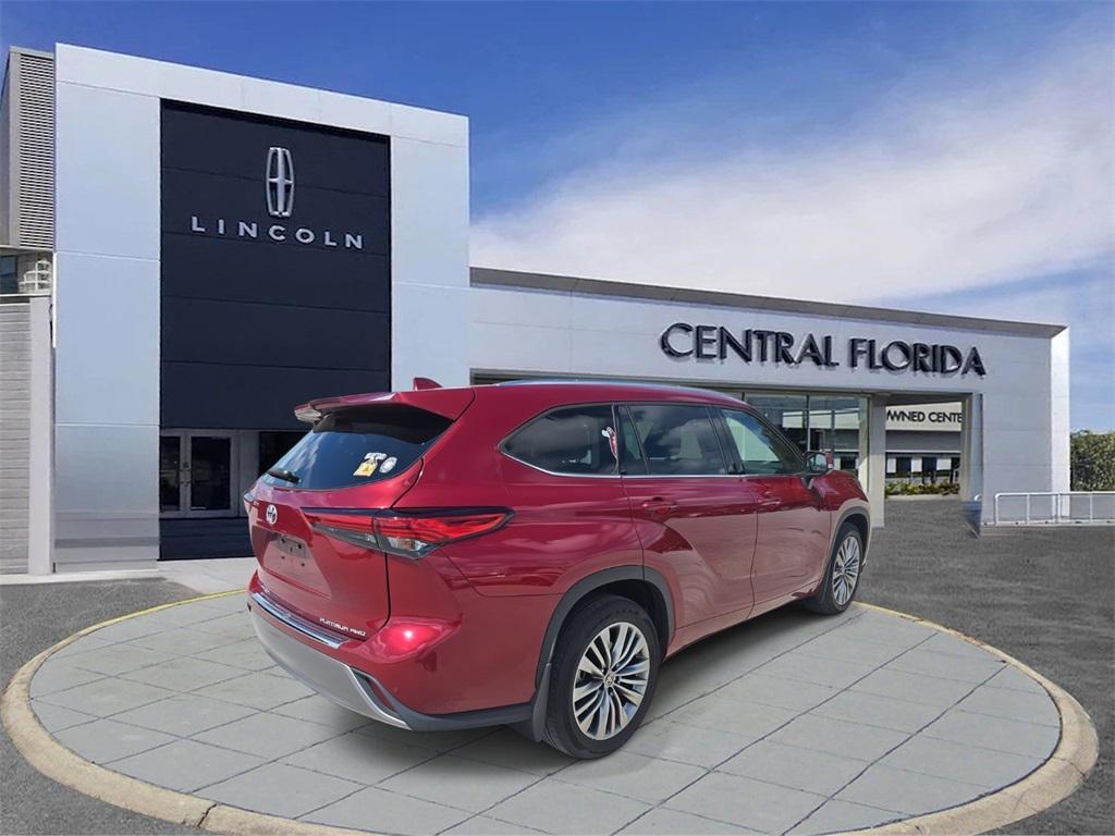 used 2021 Toyota Highlander car, priced at $37,434