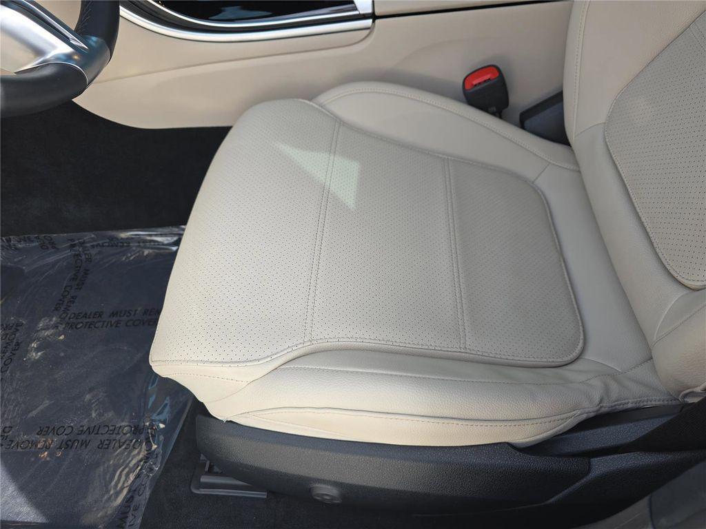 used 2024 Mercedes-Benz C-Class car, priced at $33,998